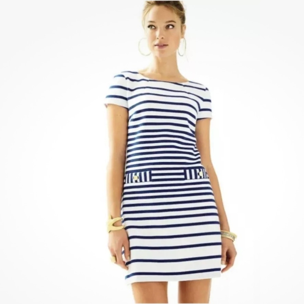 Lilly Pulitzer LAYTON Short Sleeve Blue and White Striped Shift Dress Size S